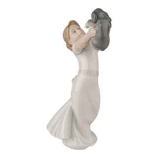 Lladró Family Pets Collection: The Best of Friends Figurine sparkle-castle