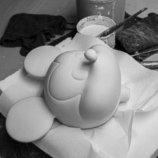 Lladró Disney Animation Collection: Mickey Mouse Platinum Sculpture sparkle-castle