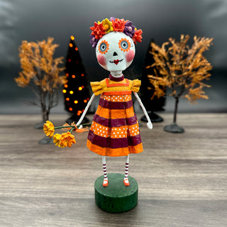 Lori Mitchell Halloween Collection: Freida Figurine sparkle-castle