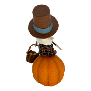 Lori Mitchell Harvest Collection: Thankful Thad Figurine sparkle-castle