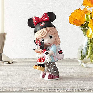 Precious Moments Disney Showcase: Disney Park Guest With Minnie Mouse Figurine sparkle-castle