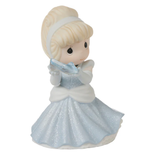 Precious Moments Disney Showcase: Cinderella with Slipper Porcelain Figurine sparkle-castle