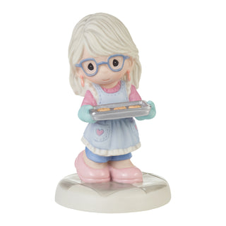 Precious Moments: Grandma with Cookie Tray Figurine sparkle-castle