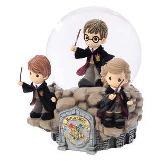 Precious Moments Wizarding World: Harry Potter With Friends Water Globe sparkle-castle
