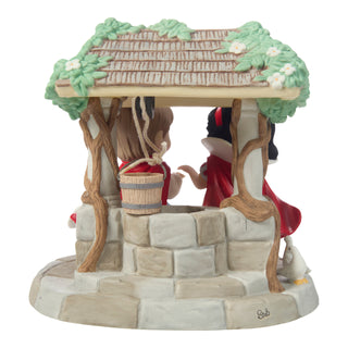 Precious Moments Disney Showcase: Snow White with Prince by Well Figurine sparkle-castle