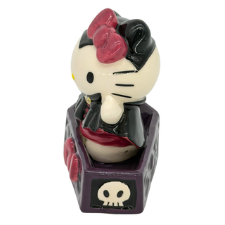 Blue Sky Clayworks: Hello Kitty & Friends Halloween Vampire Figurine sparkle-castle