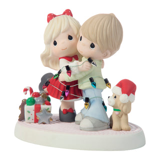 Precious Moments: Couple Tangled Up In Christmas Lights Figurine sparkle-castle