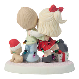 Precious Moments: Couple Tangled Up In Christmas Lights Figurine sparkle-castle