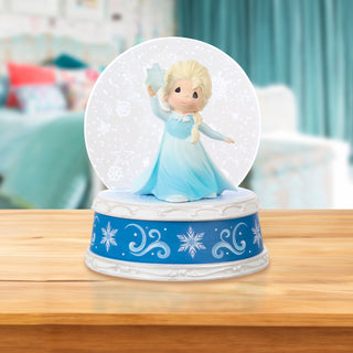 Precious Moments Disney Showcase: Elsa Lighted Musical Snowflake Figurine sparkle-castle