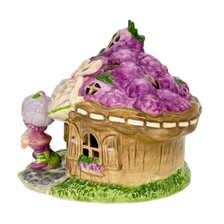 Blue Sky Clayworks: Strawberry Shortcake Raspberry Tart's Berry Sweet Hideaway Candle House sparkle-castle