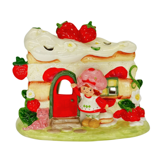 Blue Sky Clayworks: Strawberry Shortcake Inn Candle House sparkle-castle