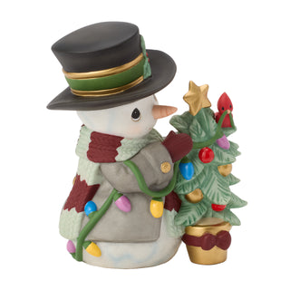Precious Moments: 17th Annual Snowman With Tree Figurine sparkle-castle