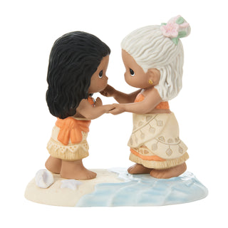 Precious Moments Disney: Moana and Grandma Figurine