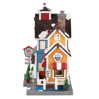 Lemax Harvest Crossing Village: Aunt May's Pancake House sparkle-castle