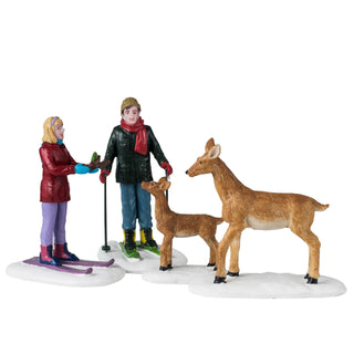 Lemax Vail Village Accessory: Friendly Wildlife, Set Of 4 sparkle-castle