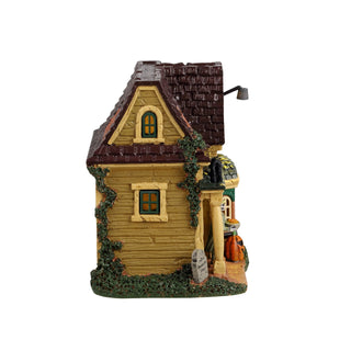 Lemax Spooky Town Halloween Village: Gentleman Ghouls Treats sparkle-castle