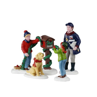 Lemax Caddington Village Accessory: Mailbox Decorating, Set of 4 sparkle-castle