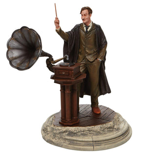 Wizarding World of Harry Potter: Professor Remus Lupin Figurine sparkle-castle