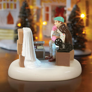 Department 56 National Lampoon's Christmas Vacation Accessory: An Attic Of Christmas Memories sparkle-castle
