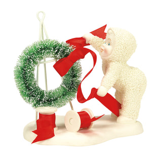 Snowbabies Christmas Jubilee Collection: A Wreath For Santa Figurine