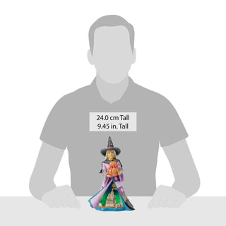 Jim Shore Heartwood Creek: Witch Holding Pumpkins Figurine sparkle-castle