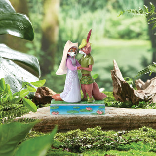 Jim Shore Disney Traditions: Robin Hood & Maid Marian Figurine sparkle-castle