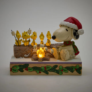 Jim Shore Peanuts: Snoopy & Woodstocks Roasting Marshmallows Figurine sparkle-castle