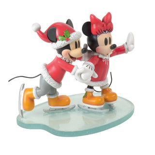 Disney Showcase: Mickey & Minnie Skating Figurine sparkle-castle