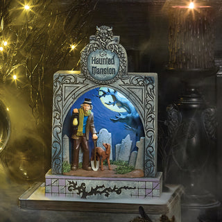 Jim Shore Disney Traditions: Haunted Mansion Gravestone With Caretaker Diorama Figurine sparkle-castle