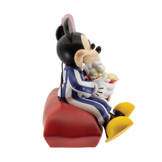 Disney Showcase: Mickey & Minnie Movie Night Figurine sparkle-castle