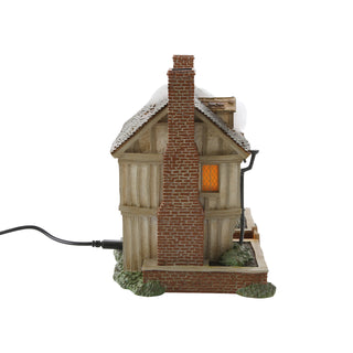 Department 56 Harry Potter Village: The Potter's Home sparkle-castle