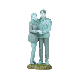 Department 56 Harry Potter: Lily and James Potter Village Figures