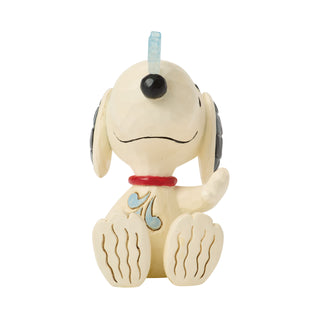 Jim Shore Peanuts: Snoopy With Snowflake on Nose Miniature Figurine sparkle-castle