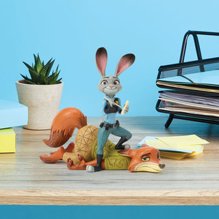 Jim Shore Disney Traditions: Judy Hopps & Nick Wilde Figurine sparkle-castle