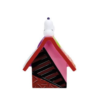 Peanuts Britto: Snoopy's Dog House Figurine sparkle-castle