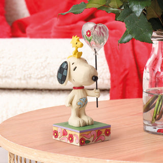 Jim Shore Peanuts: Snoopy with Heart Balloon Figurine sparkle-castle