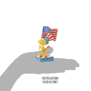 Jim Shore Peanuts: Patriotic Woodstock with Flag Figurine sparkle-castle