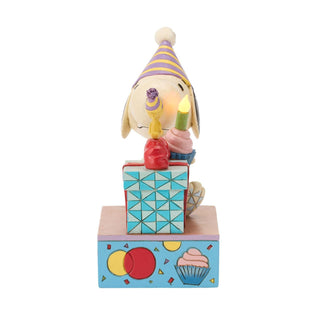 Jim Shore Peanuts: Birthday Snoopy Figurine Figurine