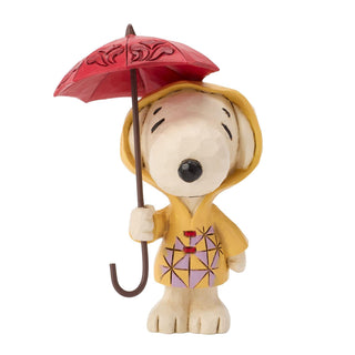 Jim Shore Peanuts: Snoopy in Raincoat Mini Figurine