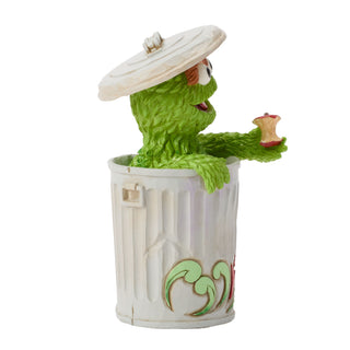 Jim Shore Sesame Street: Oscar the Grouch Figurine sparkle-castle