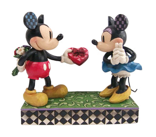 Jim Shore Traditions Disney: Mickey and Minnie Vintage Love Figurine sparkle-castle