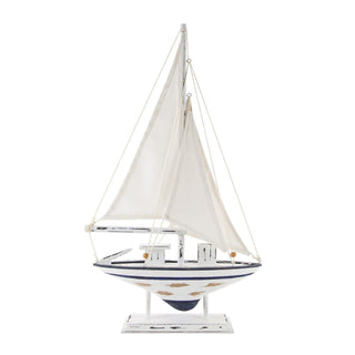 Milieu: Lighted Sailboat Decor
