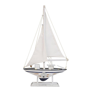 Milieu: Lighted Sailboat Decor