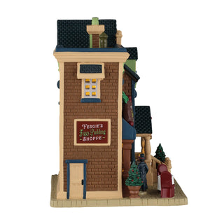 Lemax Caddington Village: Fergie's Figgy Pudding Shoppe sparkle-castle