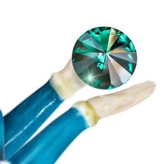Disney English Ladies: Merida Holding Emerald May Birthstone Figurine sparkle-castle