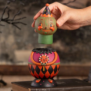 Johanna Parker by Bethany Lowe: Halloween Jackie Green-O-Ween Spooks Jar sparkle-castle