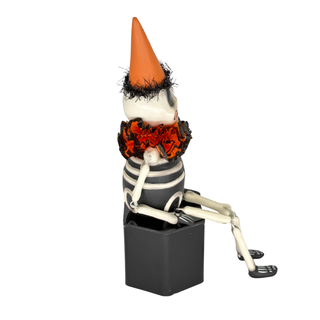 LeeAnne Kress by Bethany Lowe Halloween: Tricks Party Skeleton Figurine