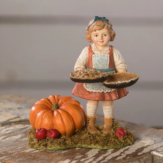 Bethany Lowe: Thanksgiving Patty Pie Maker Figurine sparkle-castle