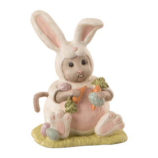 Bethany Lowe: Spring Time Nibbles Mouse Figurine sparkle-castle