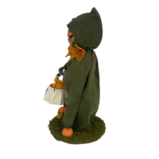 Bethany Lowe Halloween: Jolly Jack Pumpkin Figurine sparkle-castle